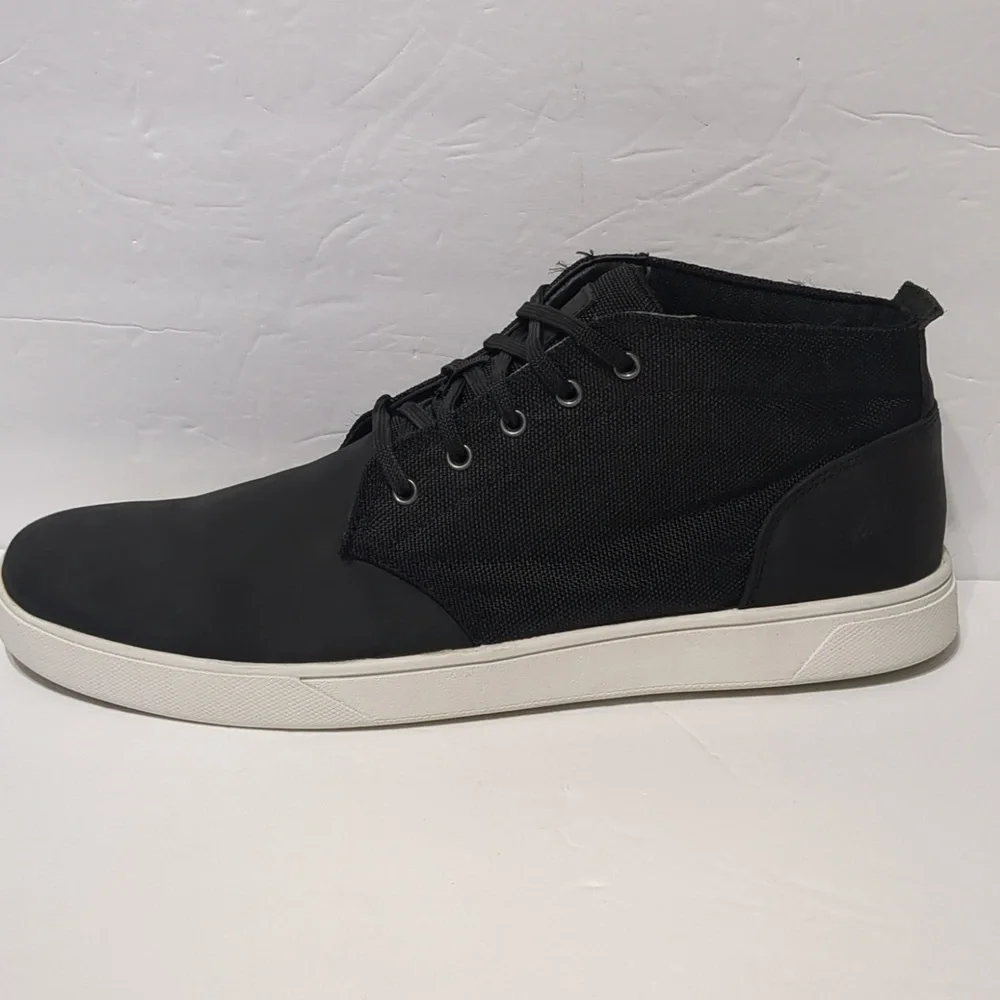 Timberland Men Plain Toe Ankle Chukka Boots Groveton Size 11.5 Black